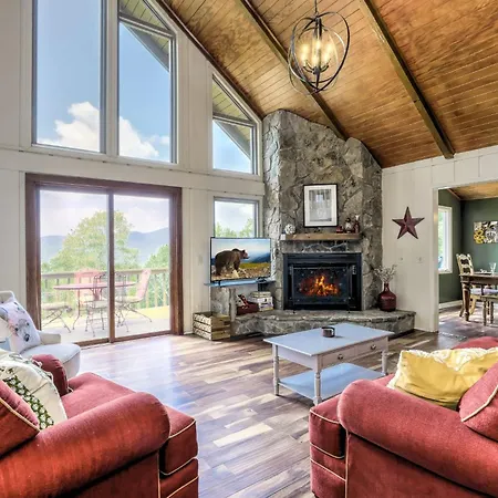 Endless View - Blue Ridge Mountain Views Entertainment Community Lake